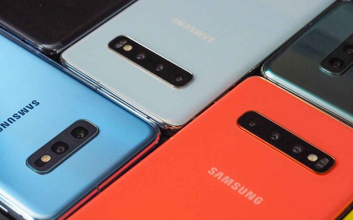 SAMSUNG GALAXY S10