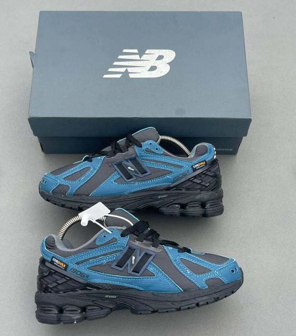 New balance 1906R