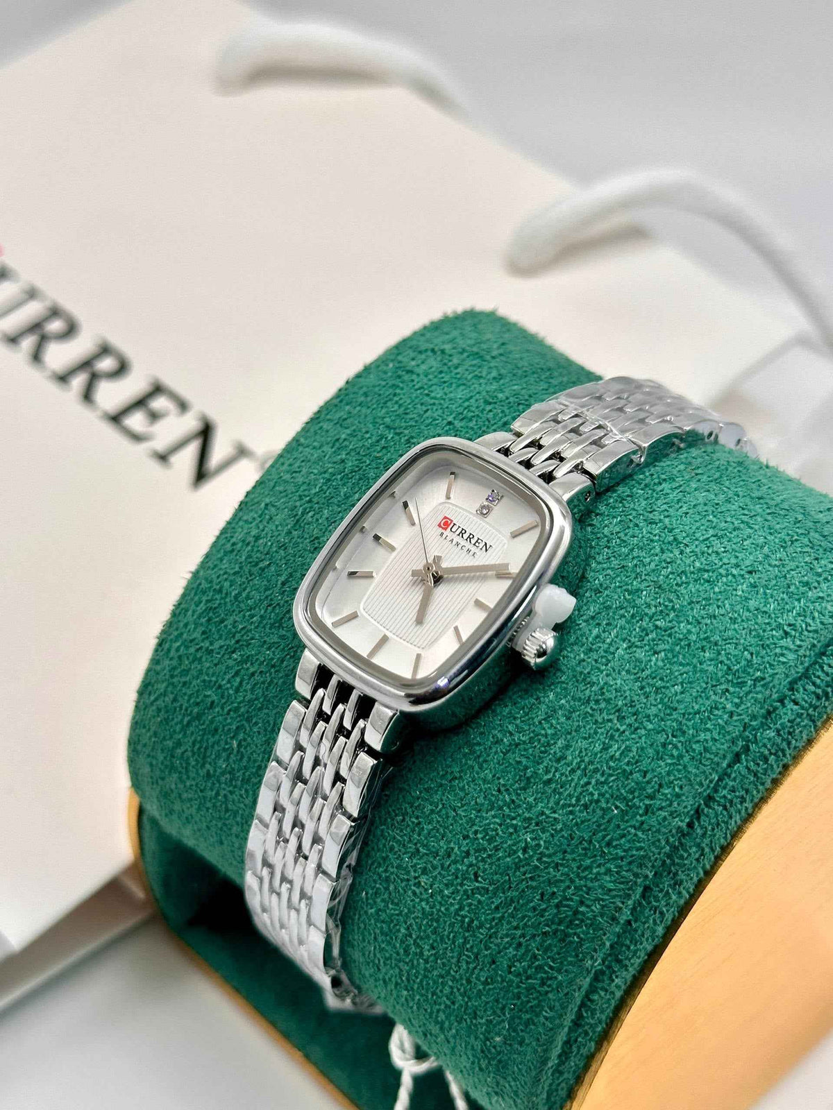 MONTRE CURREN FEMME