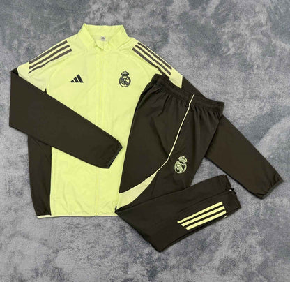 survêtement du Real Madrid