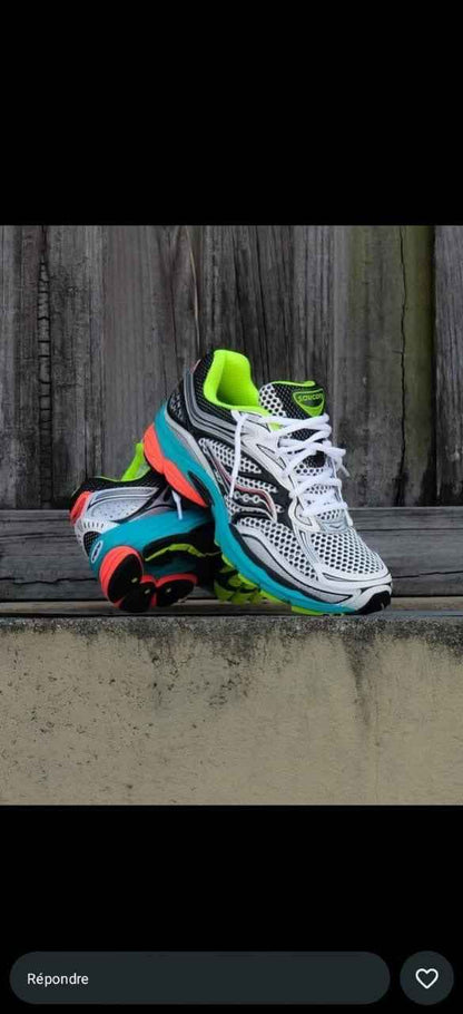 Saucony ProGrid