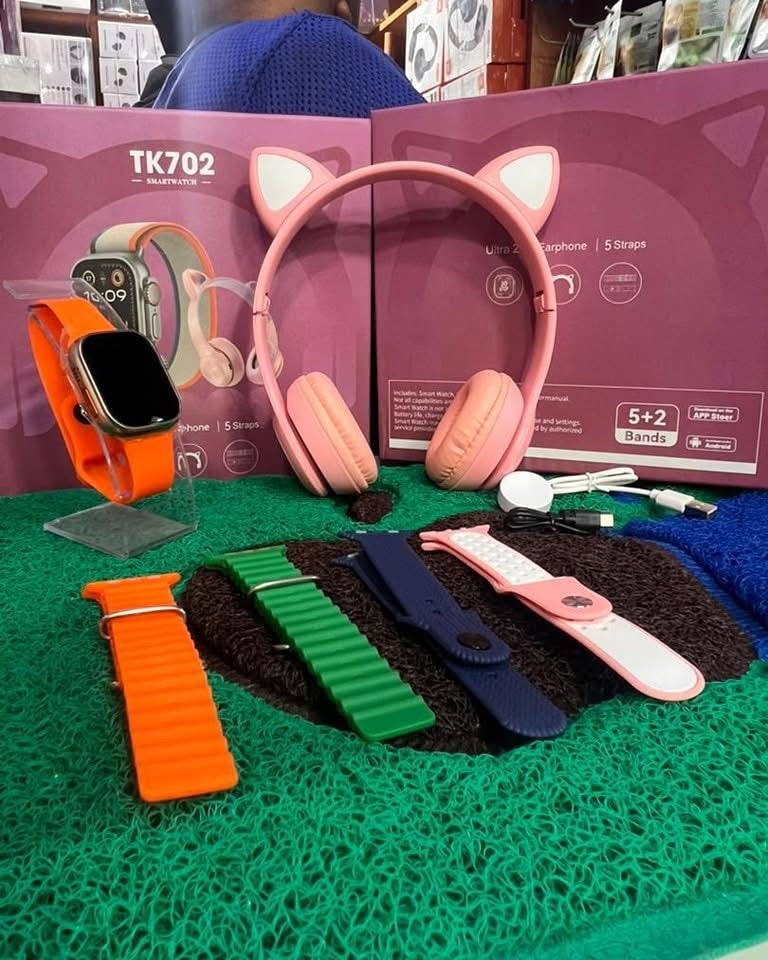 MONTRE CONNECTÉE TK702 AVEC CASQUE INTEGRE