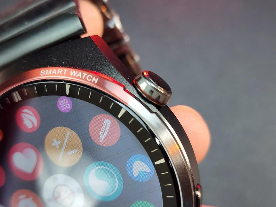 Watch 4 pro +