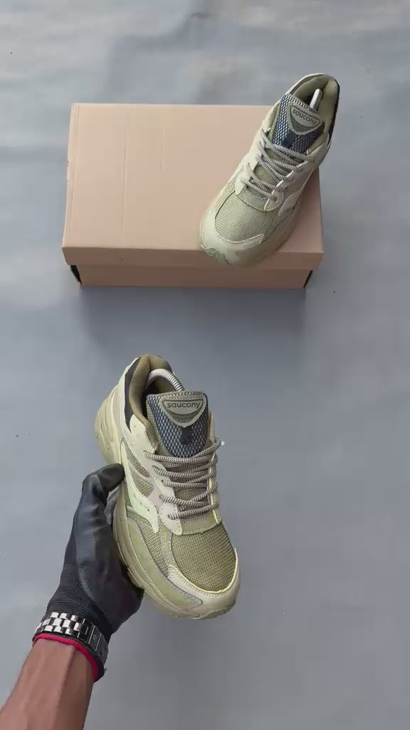 Saucony