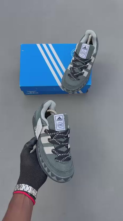 Basket ADIDA ADIMATIC Gris