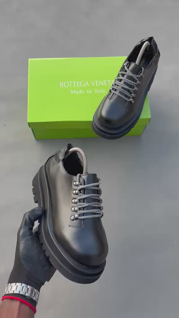 BOTTEGA VENETA Lug Lace-Up Derby