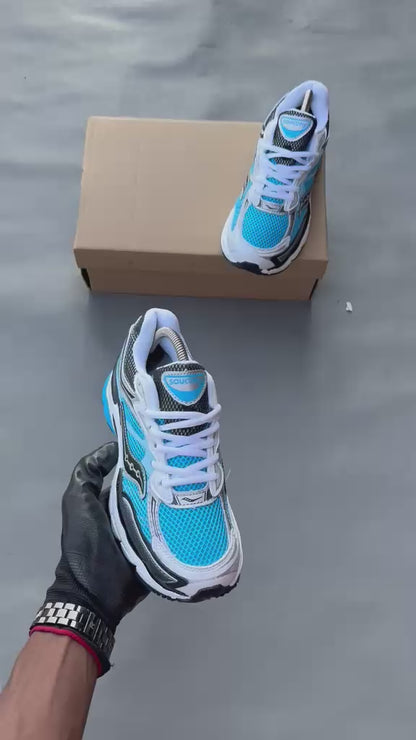 Saucony