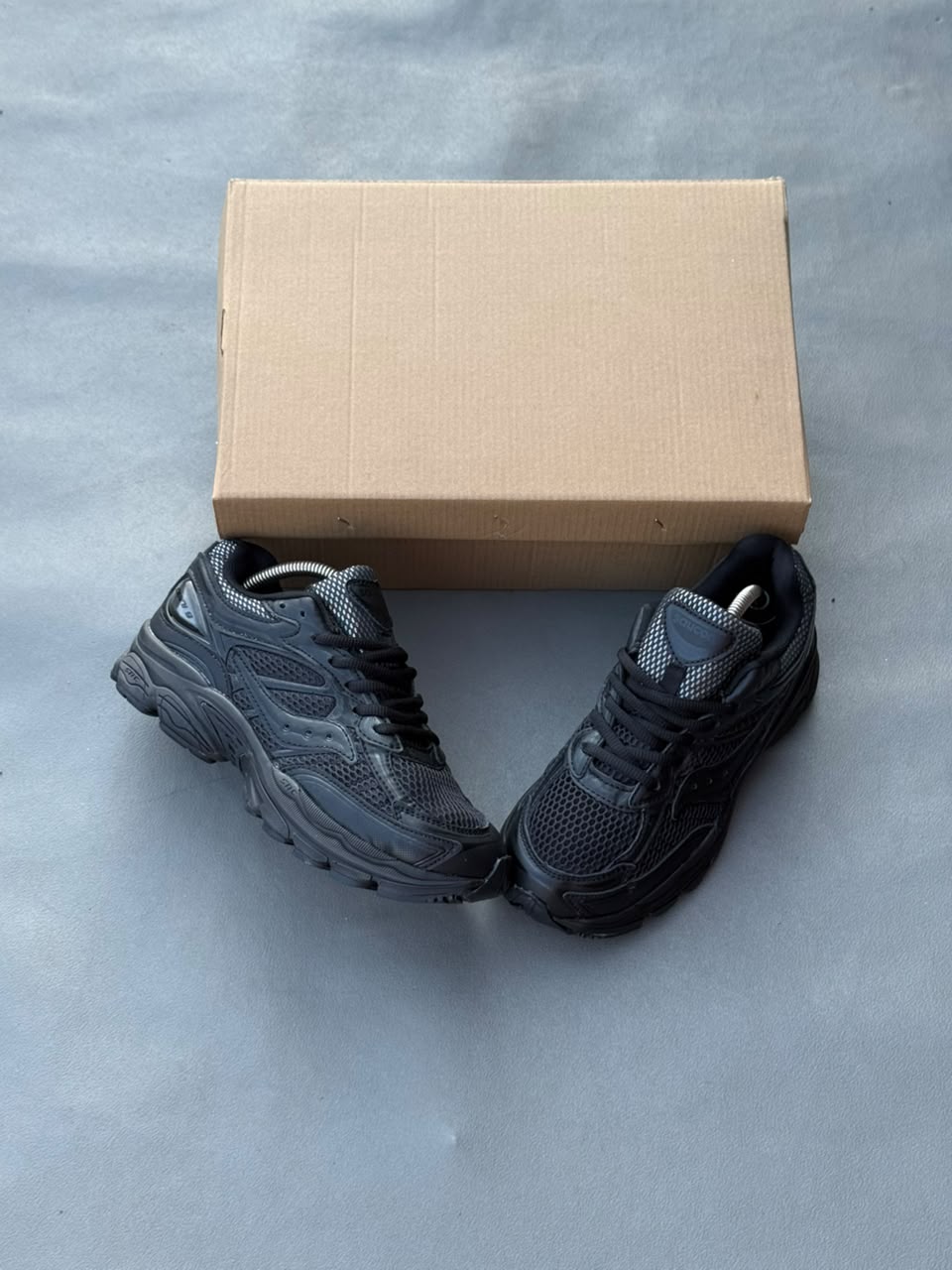 Saucony