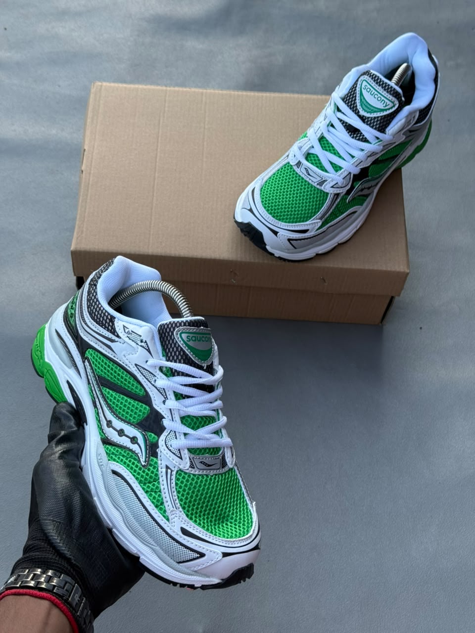 Saucony