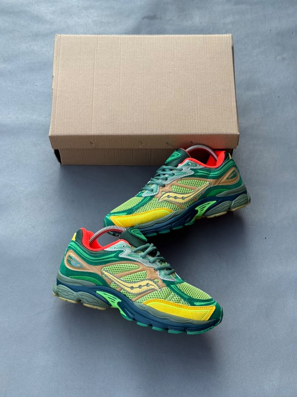 Saucony