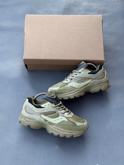 Saucony